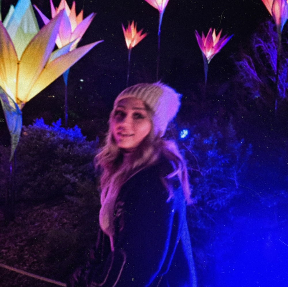 Meet your Posher, Alhely